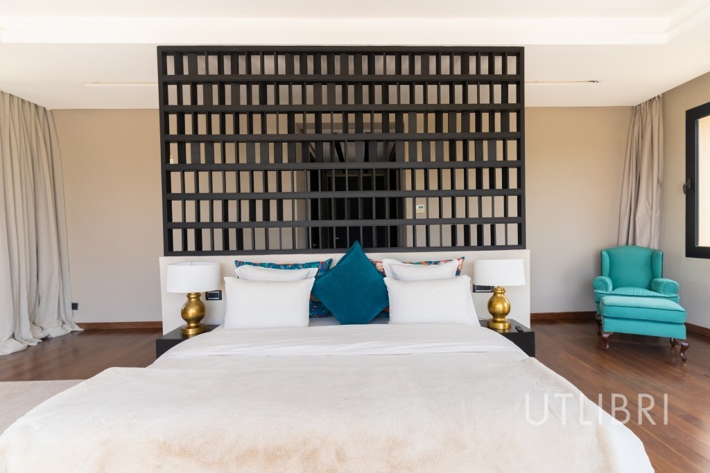 Extraordinary villa, Al Maaden Golf