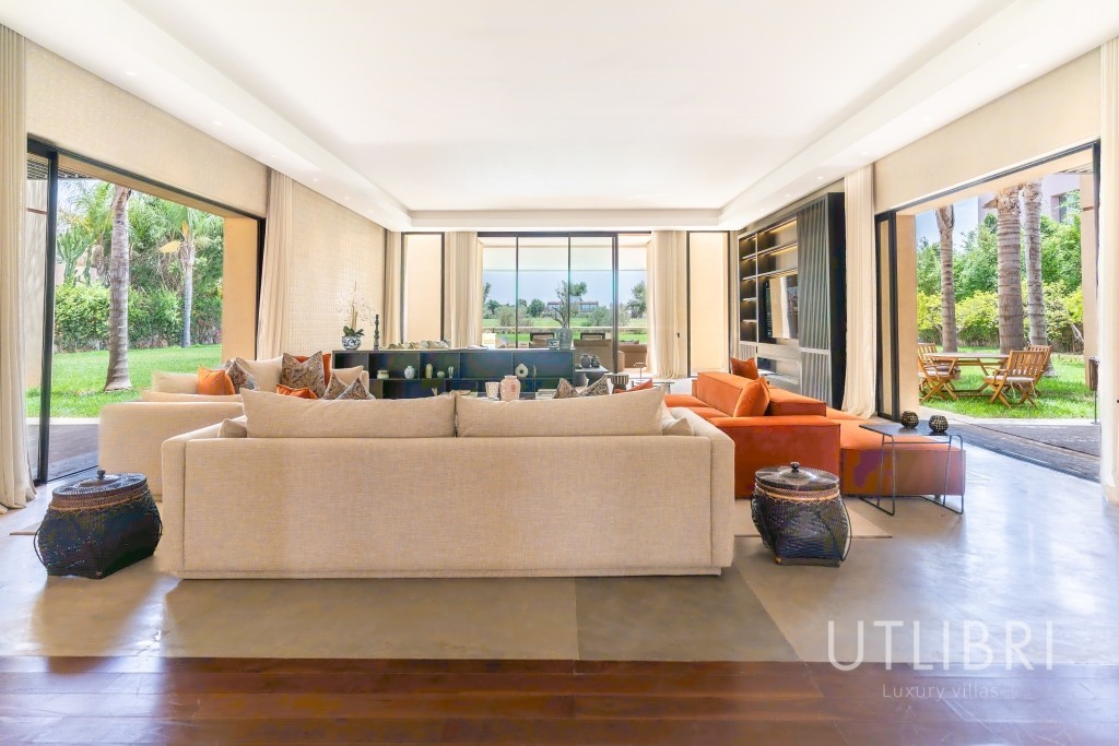 Extraordinary villa, Al Maaden Golf