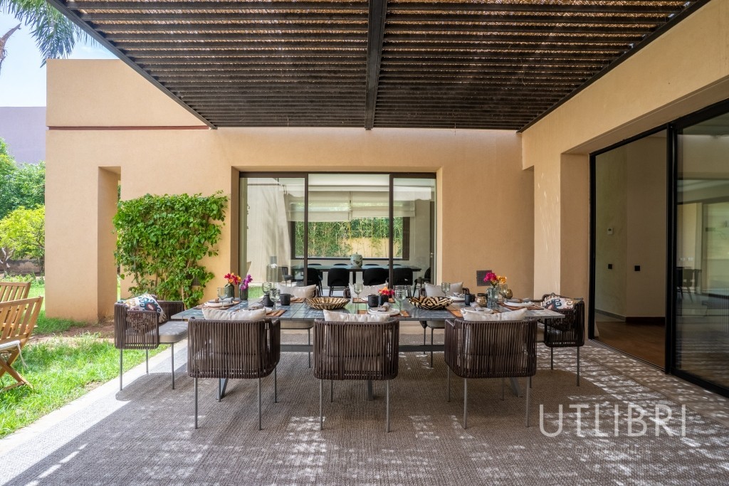 Extraordinary villa, Al Maaden Golf