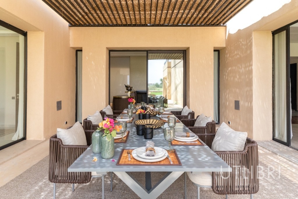 Extraordinary villa, Al Maaden Golf