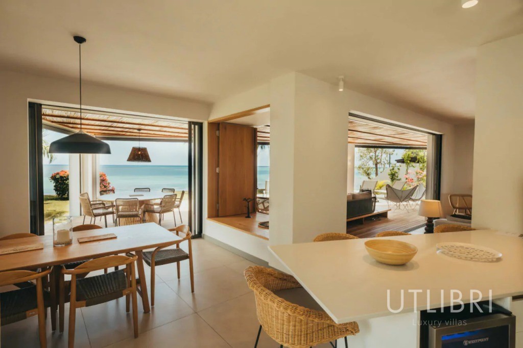 Extraordinary villa, Pereybère
