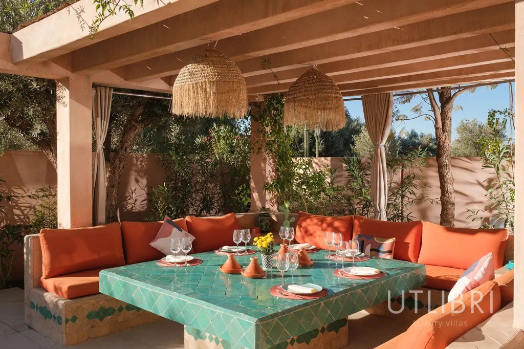 Extraordinary villa, Amelkis Golf