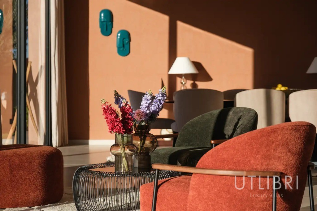Extraordinary villa, Amelkis Golf