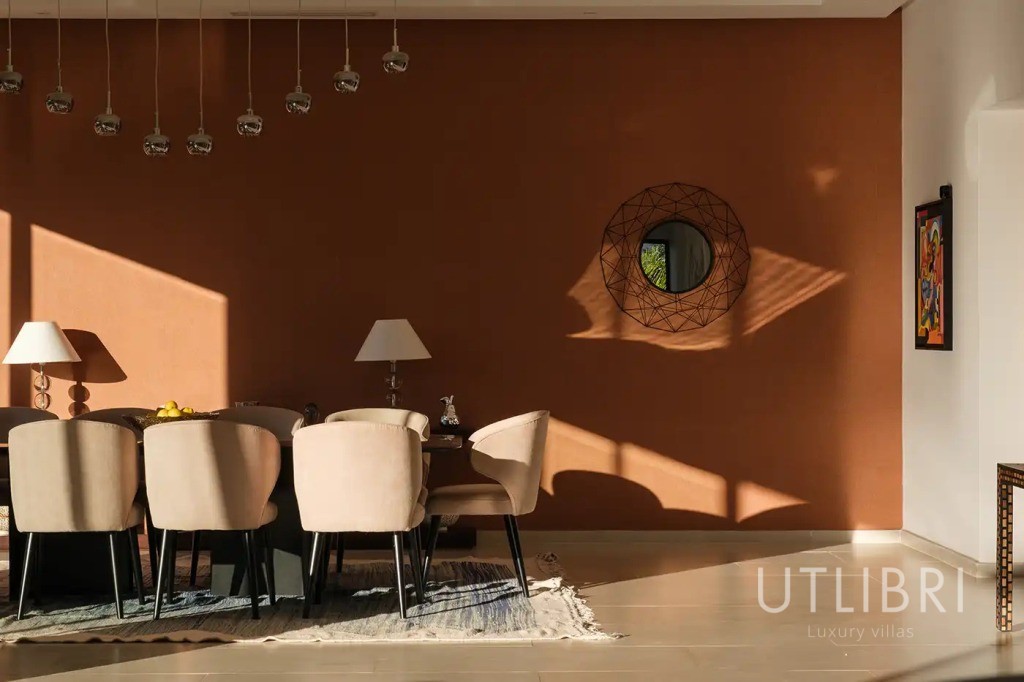 Extraordinary villa, Amelkis Golf