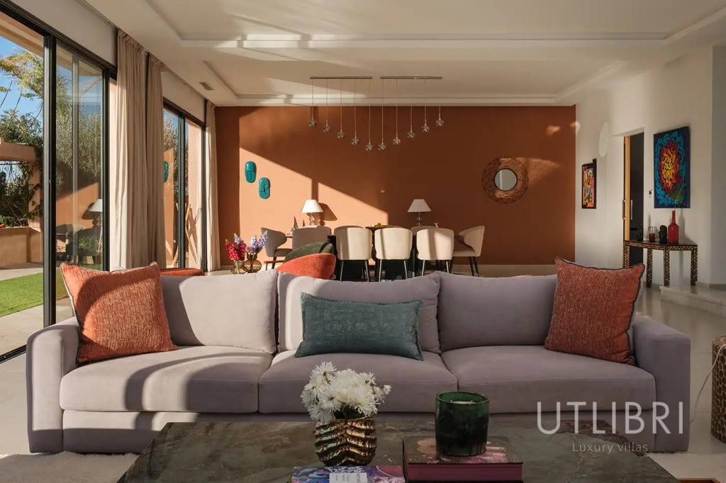 Extraordinary villa, Amelkis Golf
