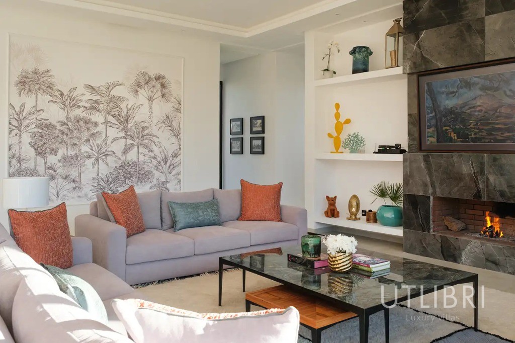 Extraordinary villa, Amelkis Golf