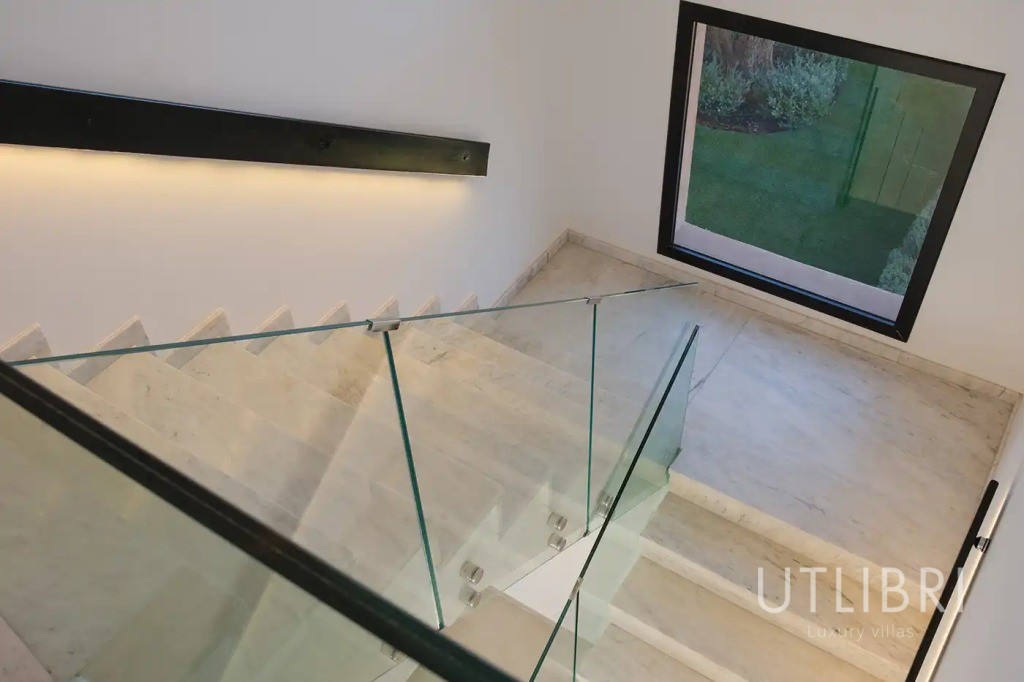 Extraordinary villa, Amelkis Golf
