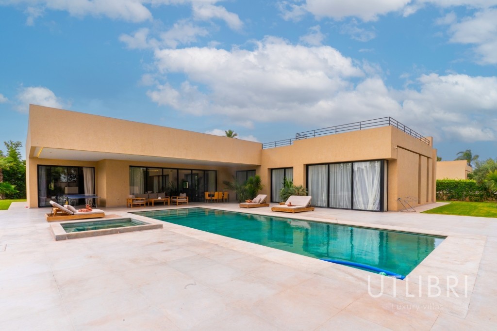 Extraordinary villa, Road to Ourika