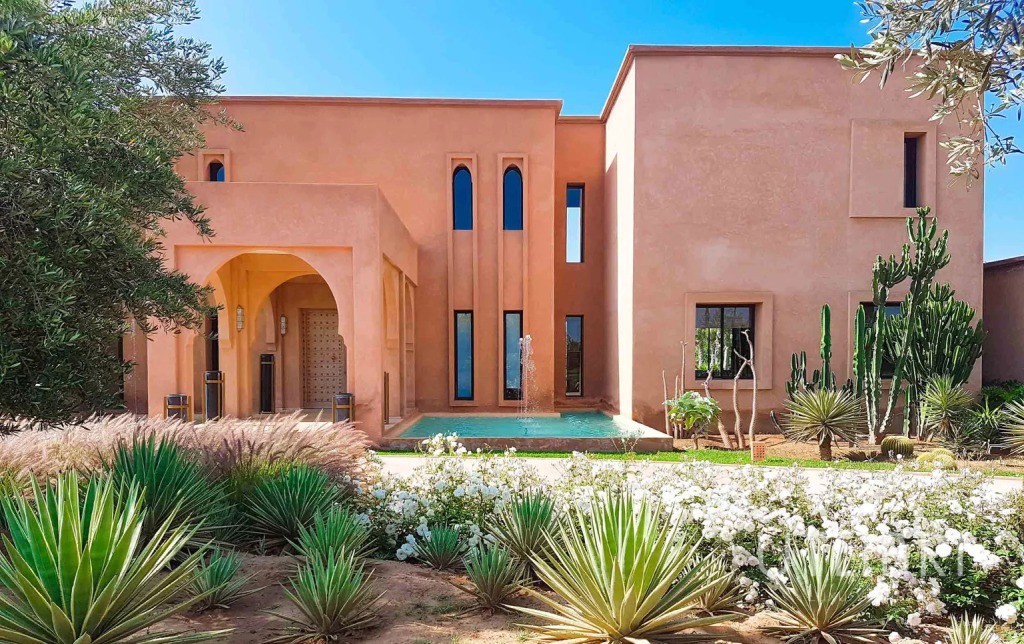 Extraordinary villa, Road to Ourika