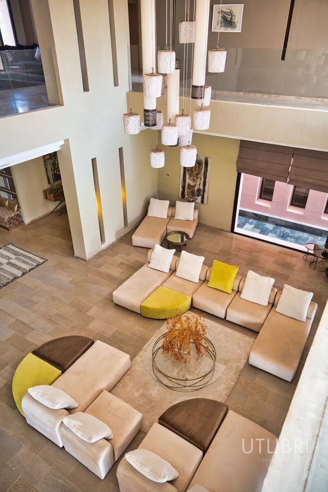 Extraordinary villa, Road to Ourika