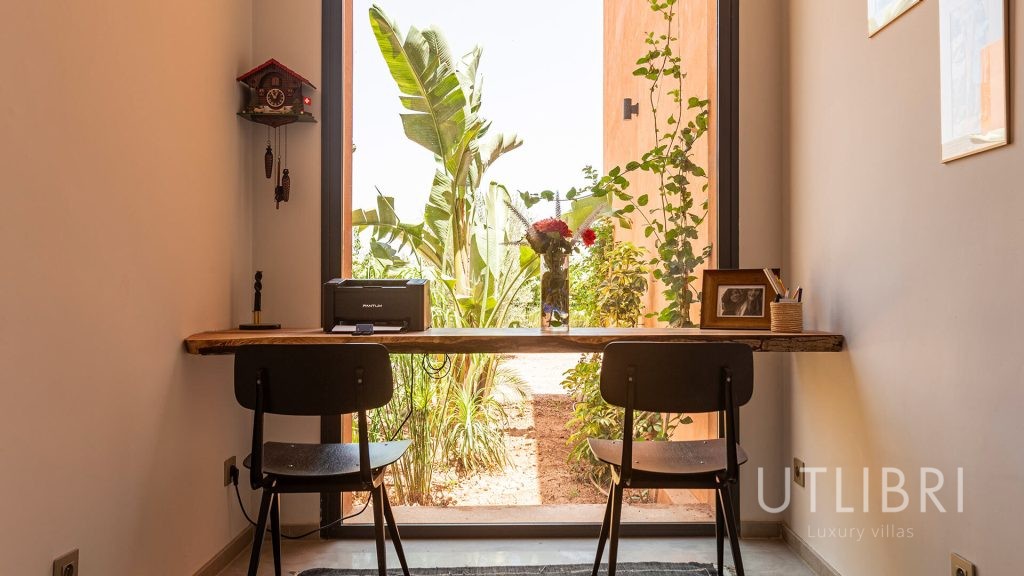 Extraordinary villa, Road to Ourika