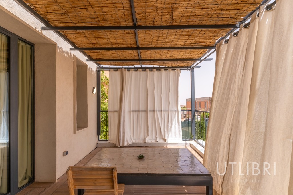 Extraordinary villa, Amelkis Golf