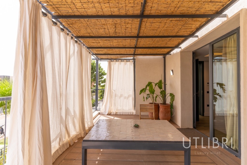 Extraordinary villa, Amelkis Golf