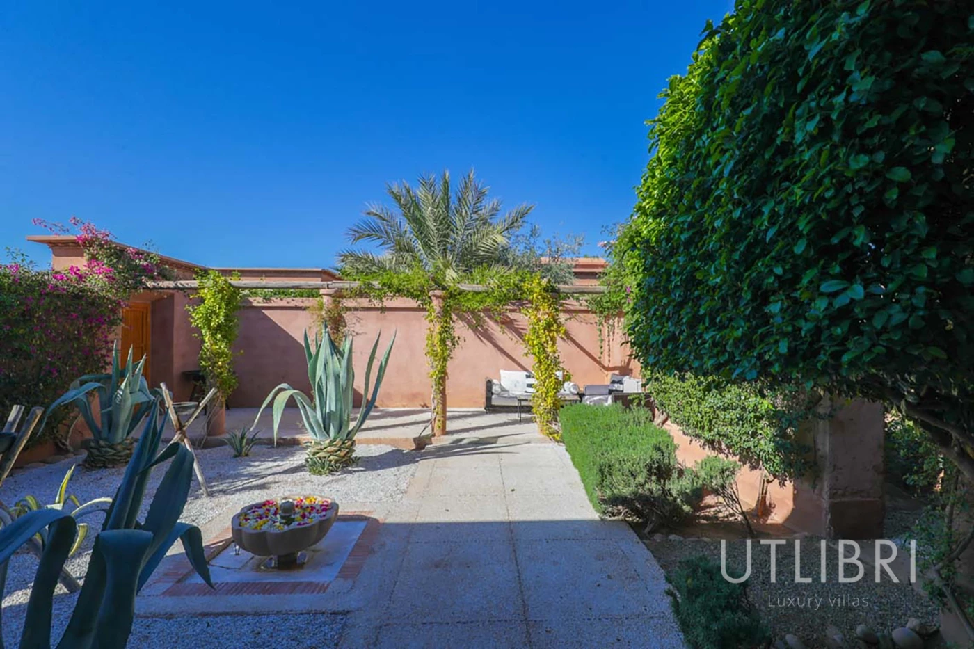 Extraordinary villa, Ouarzazate Road