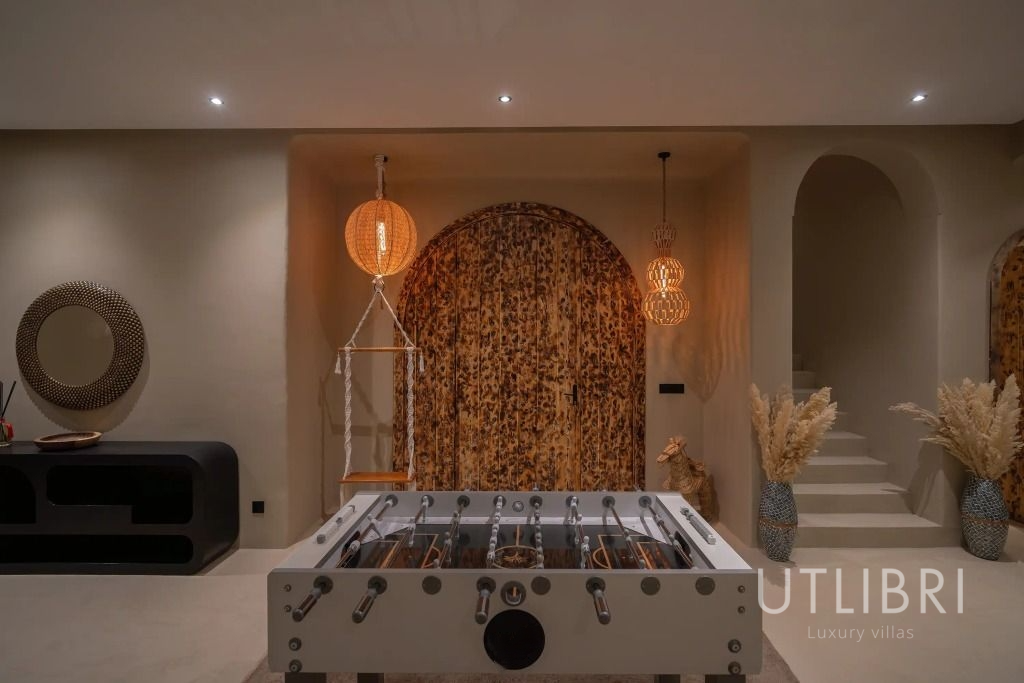 Extraordinary villa, Amelkis Golf