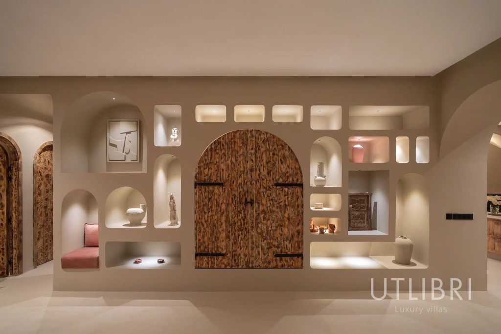Extraordinary villa, Amelkis Golf