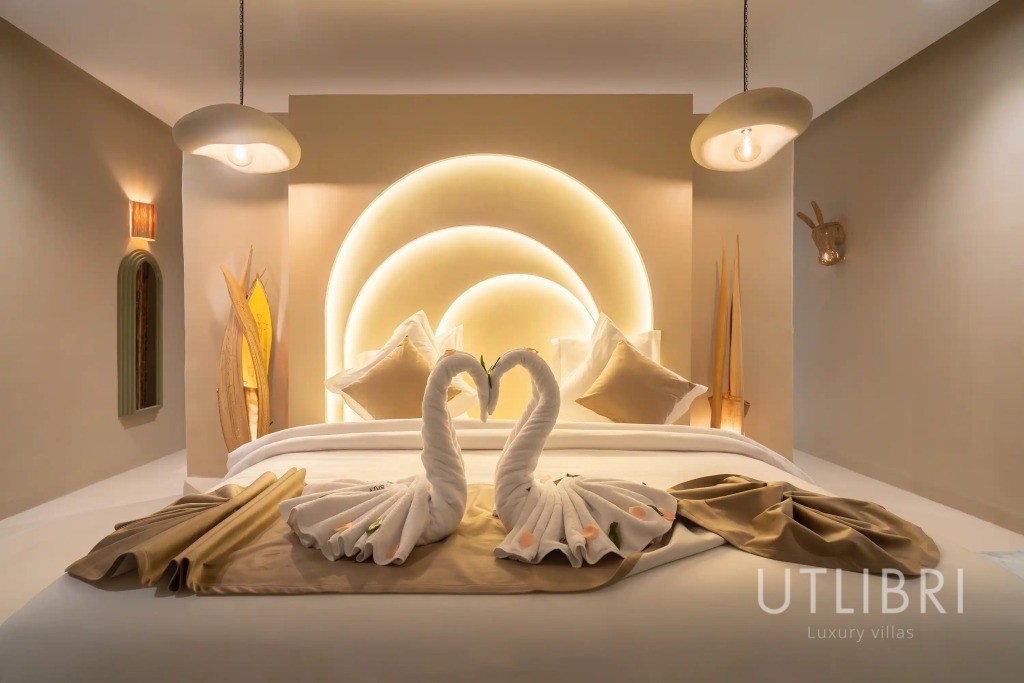 Extraordinary villa, Amelkis Golf