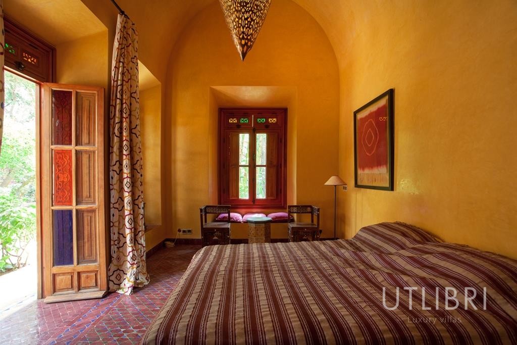 Extraordinary villa, Amelkis Golf