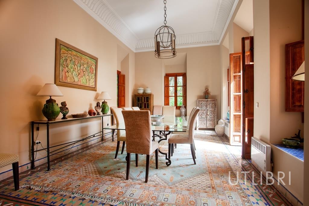Extraordinary villa, Amelkis Golf
