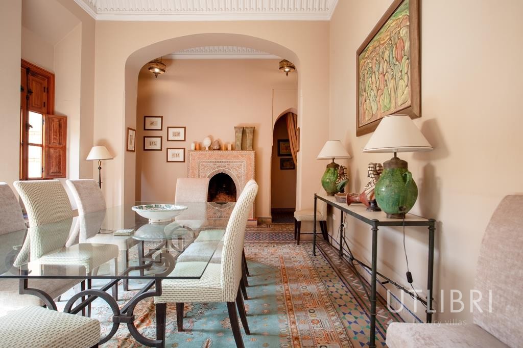 Extraordinary villa, Amelkis Golf