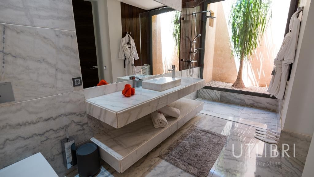 Extraordinary villa, Ouarzazate Road