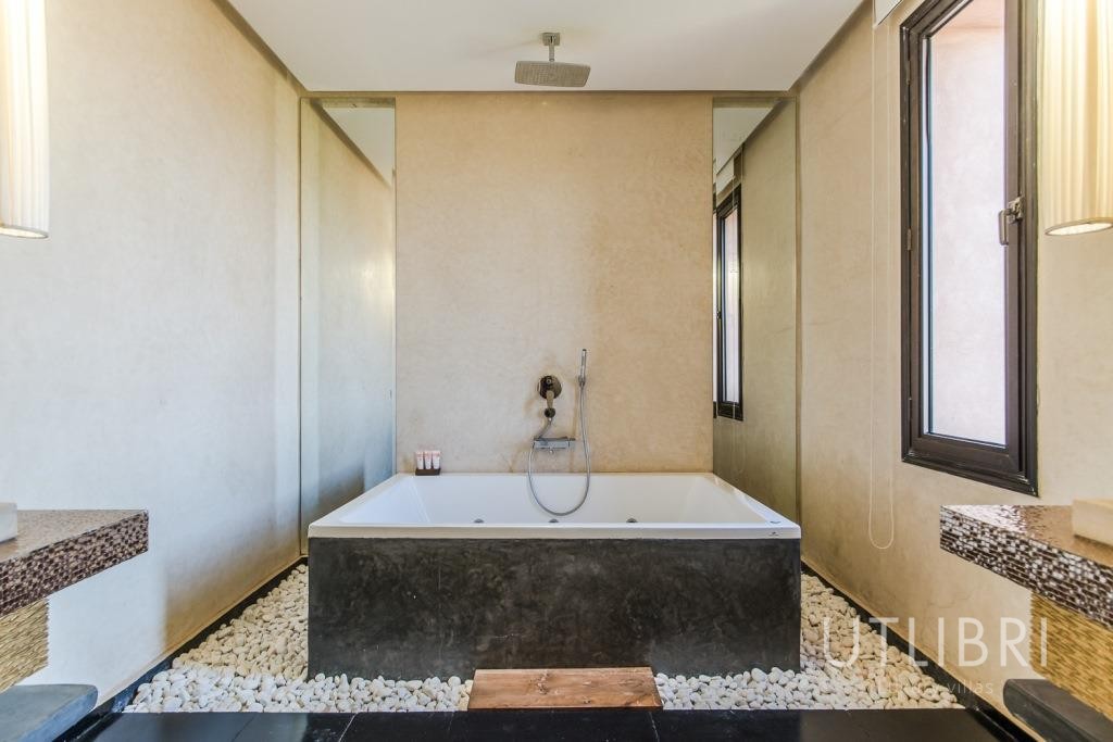 Extraordinary villa, Road to Ourika
