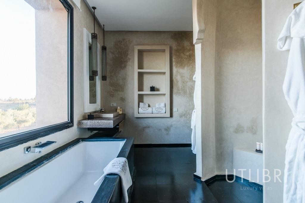 Extraordinary villa, Road to Ourika