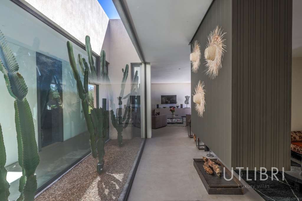 Extraordinary villa, Road to Ourika