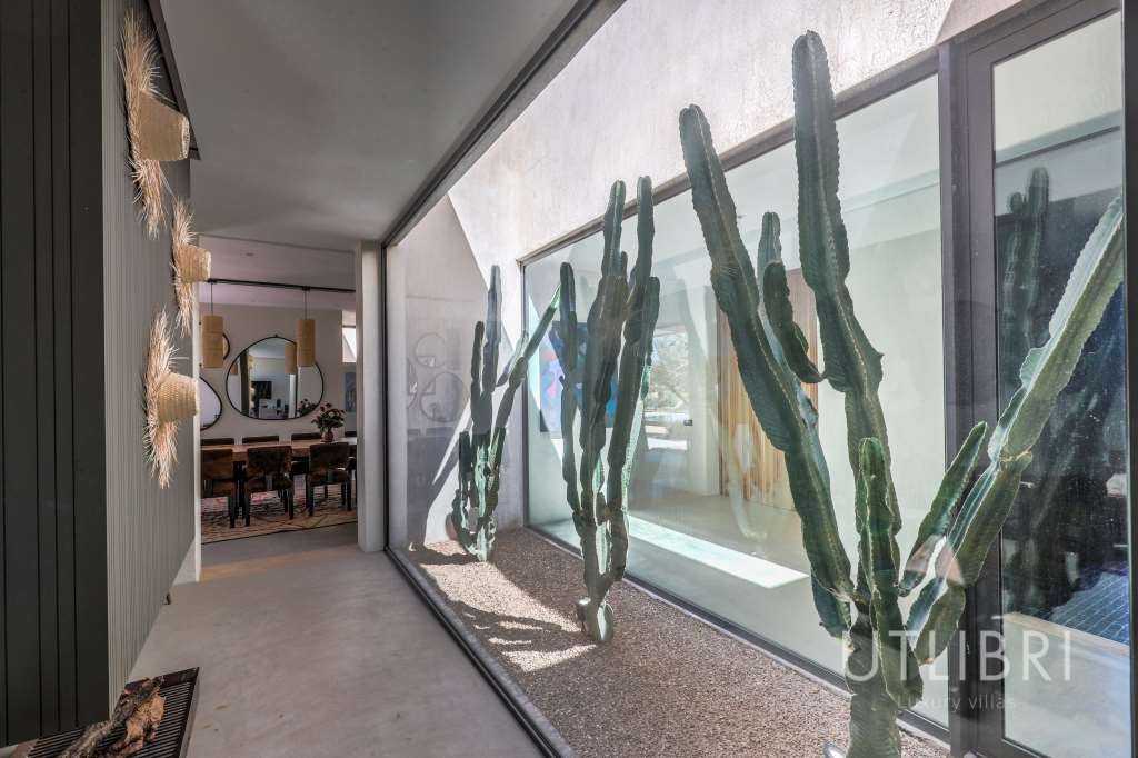 Extraordinary villa, Road to Ourika