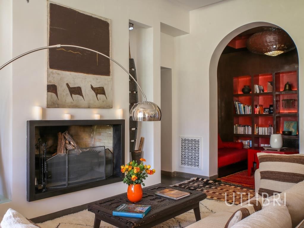 Extraordinary villa, Royal Palm and around