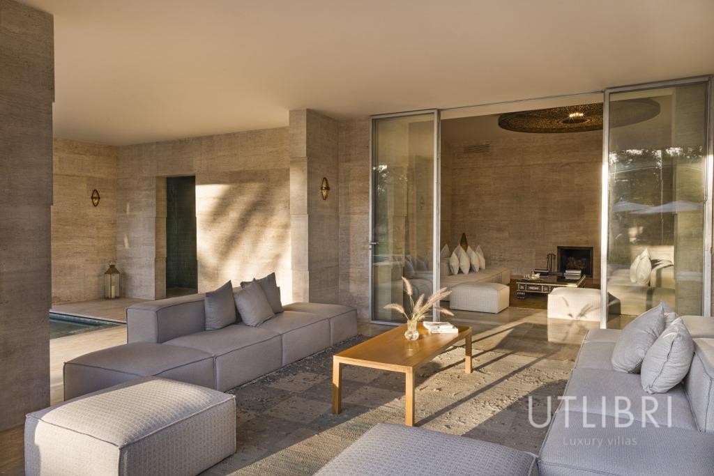 Extraordinary villa, Road to Ourika