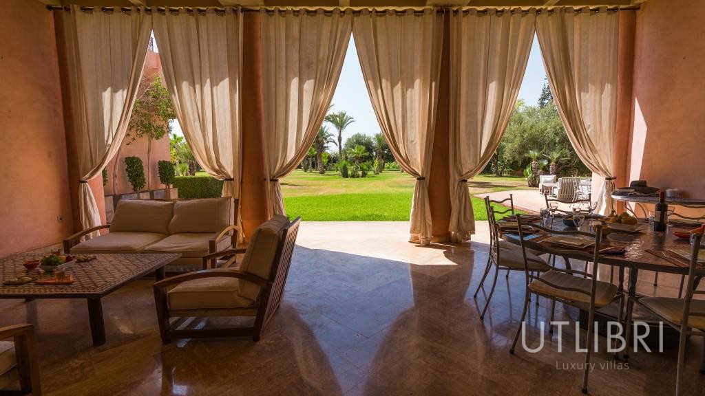 Extraordinary villa, Near Amelkis Golf 
