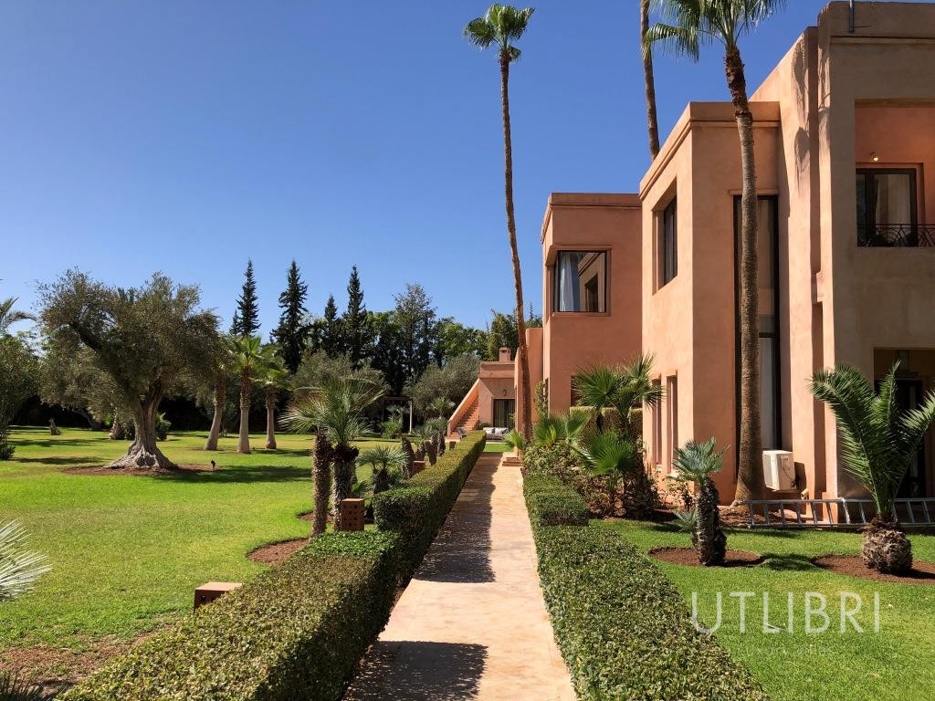 Extraordinary villa, Near Amelkis Golf 
