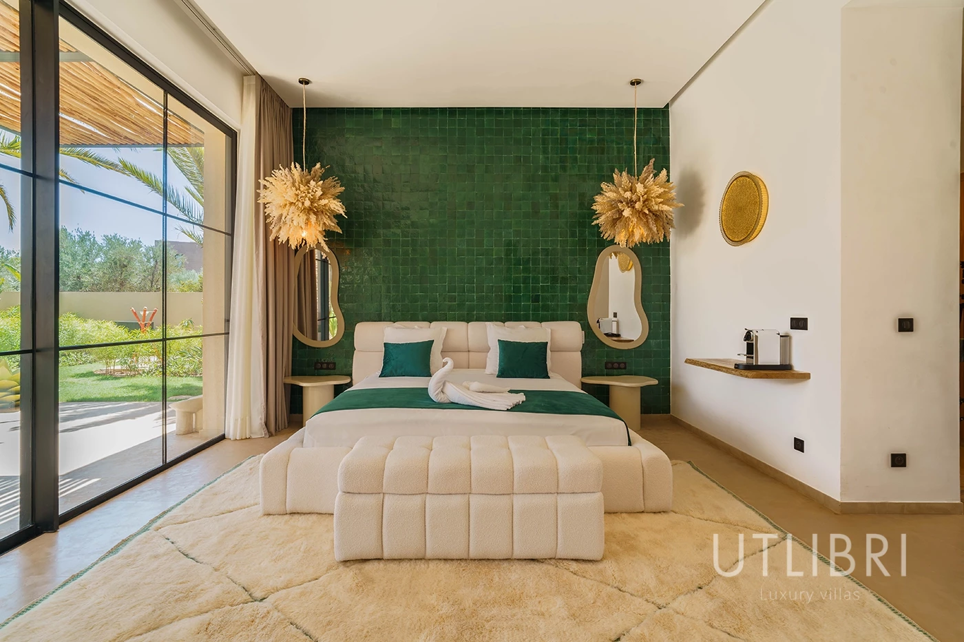 Extraordinary villa, Amelkis Golf