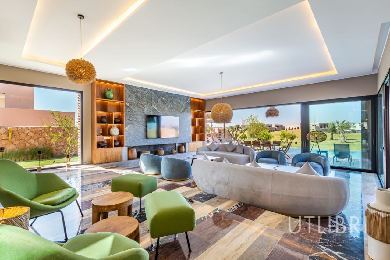 Extraordinary villa, Amelkis Golf