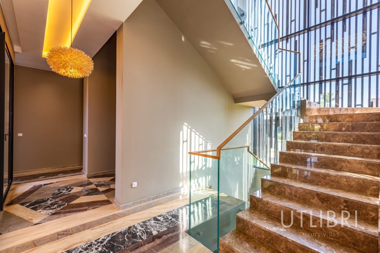 Extraordinary villa, Amelkis Golf