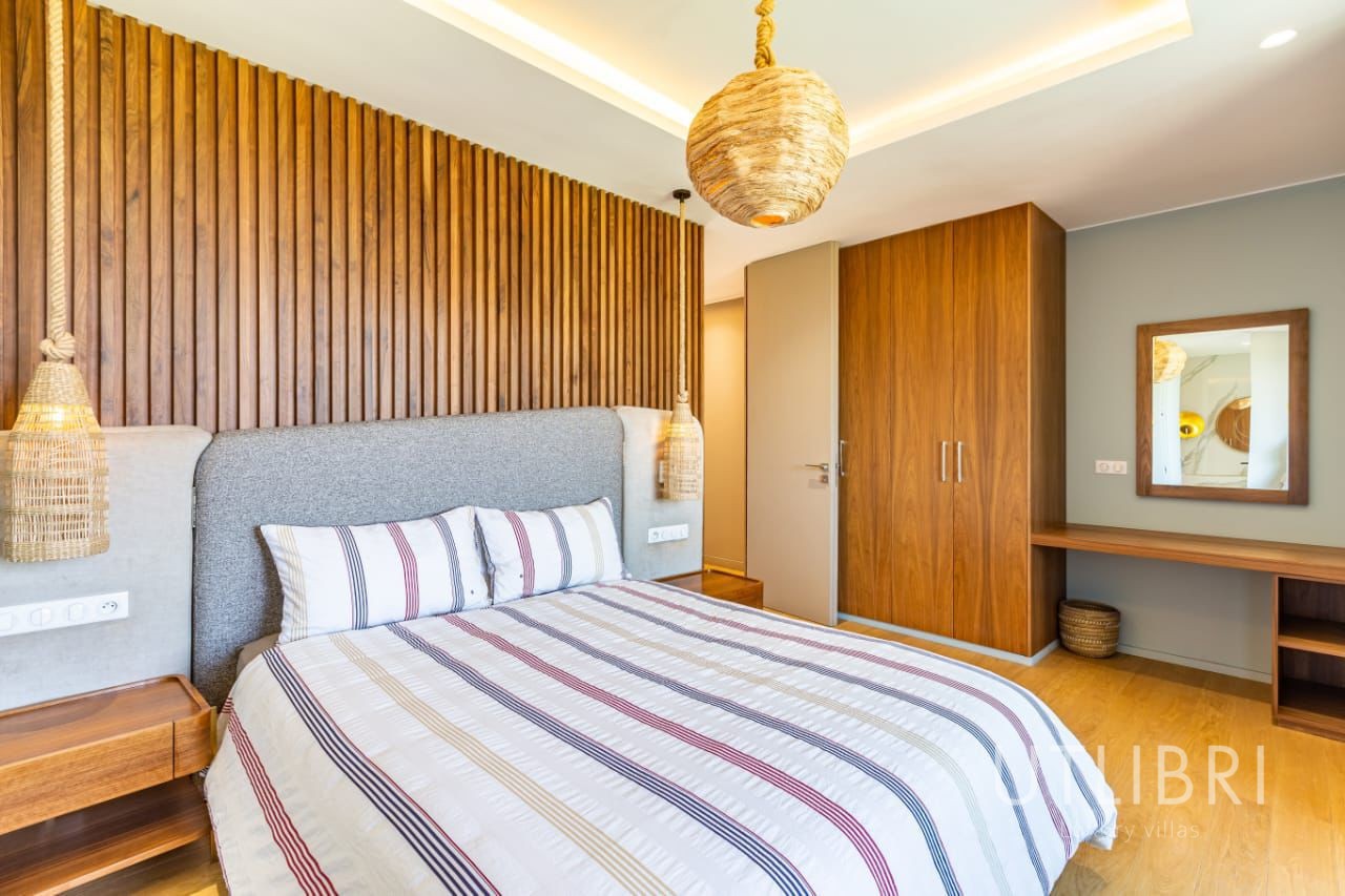 Extraordinary villa, Amelkis Golf