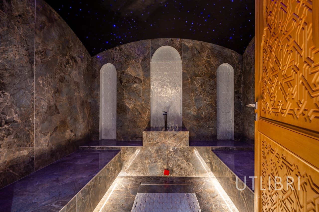 Extraordinary villa, Amelkis Golf