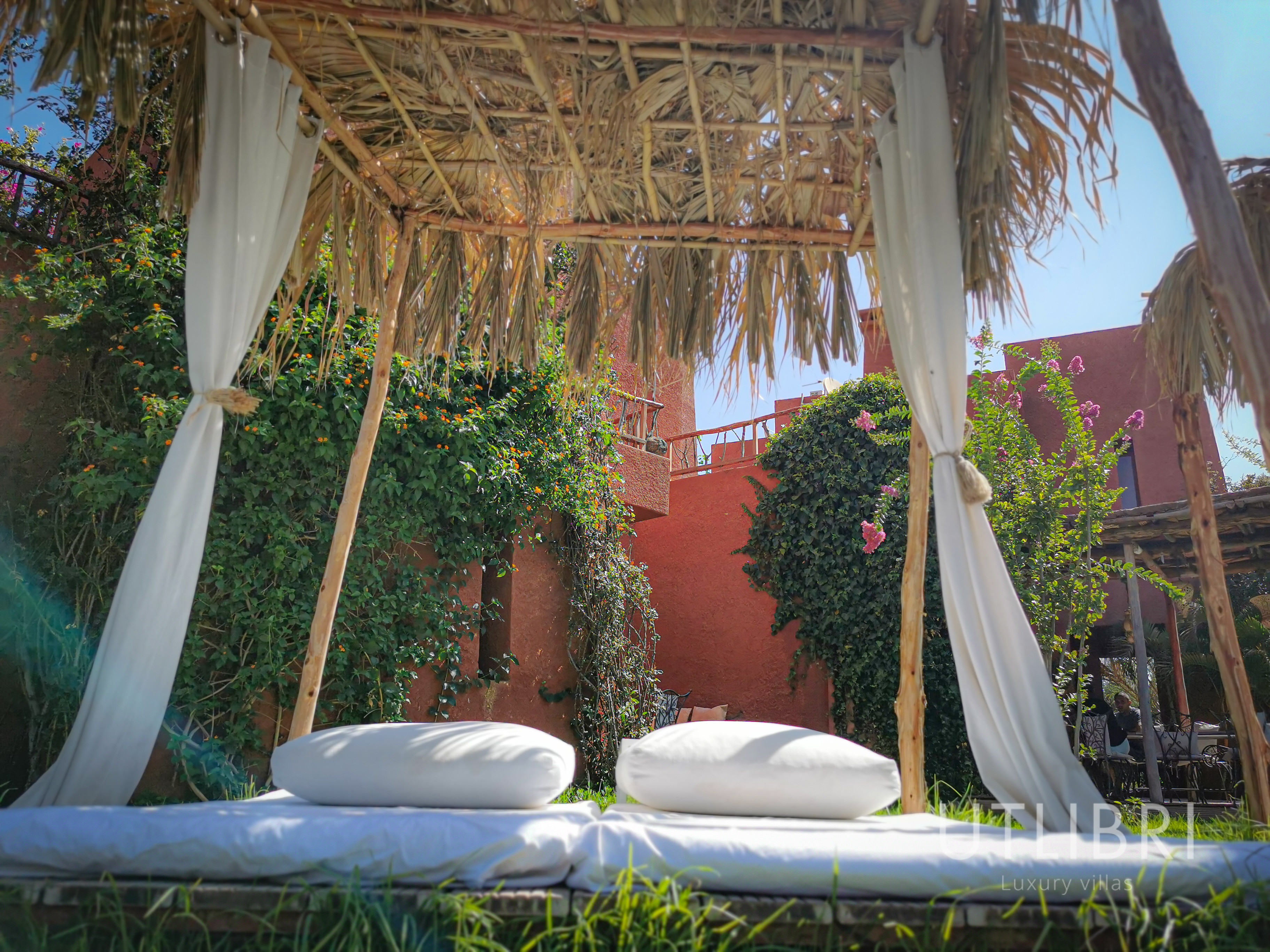 Extraordinary villa, Road to Ourika