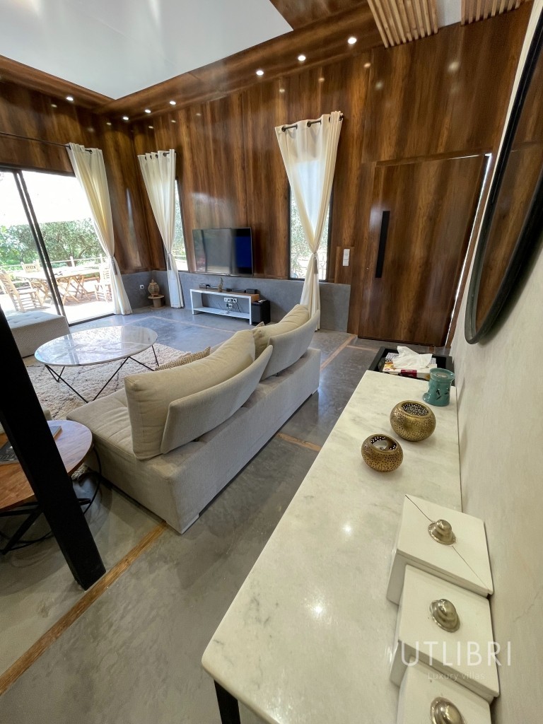 Extraordinary villa, Road to Ourika
