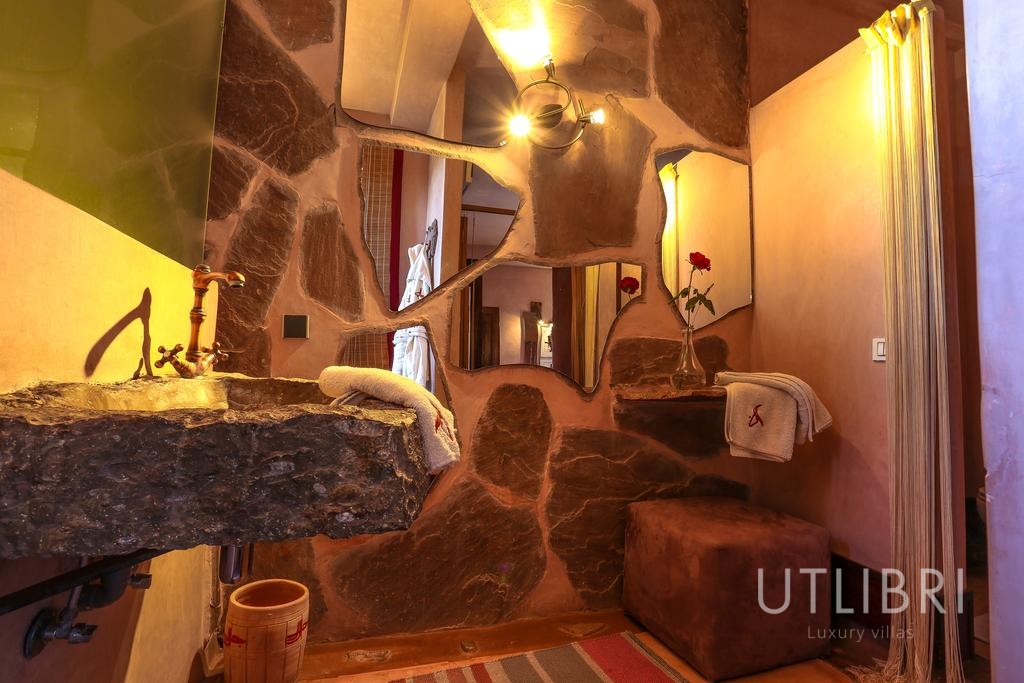Extraordinary villa, Road to Ourika
