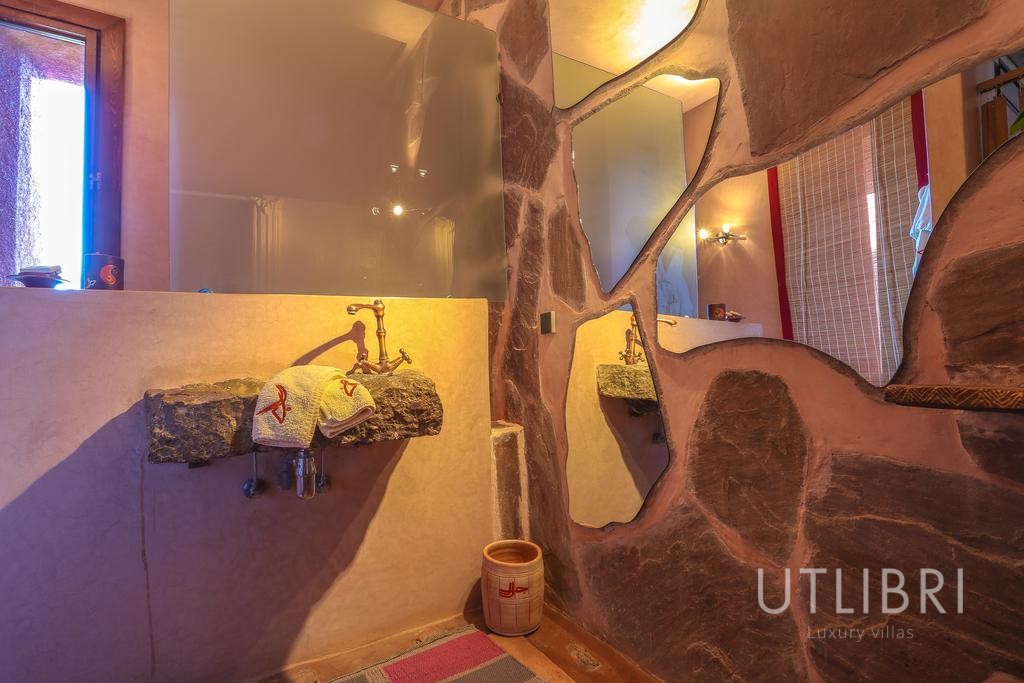 Extraordinary villa, Road to Ourika