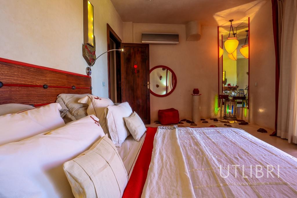 Extraordinary villa, Road to Ourika