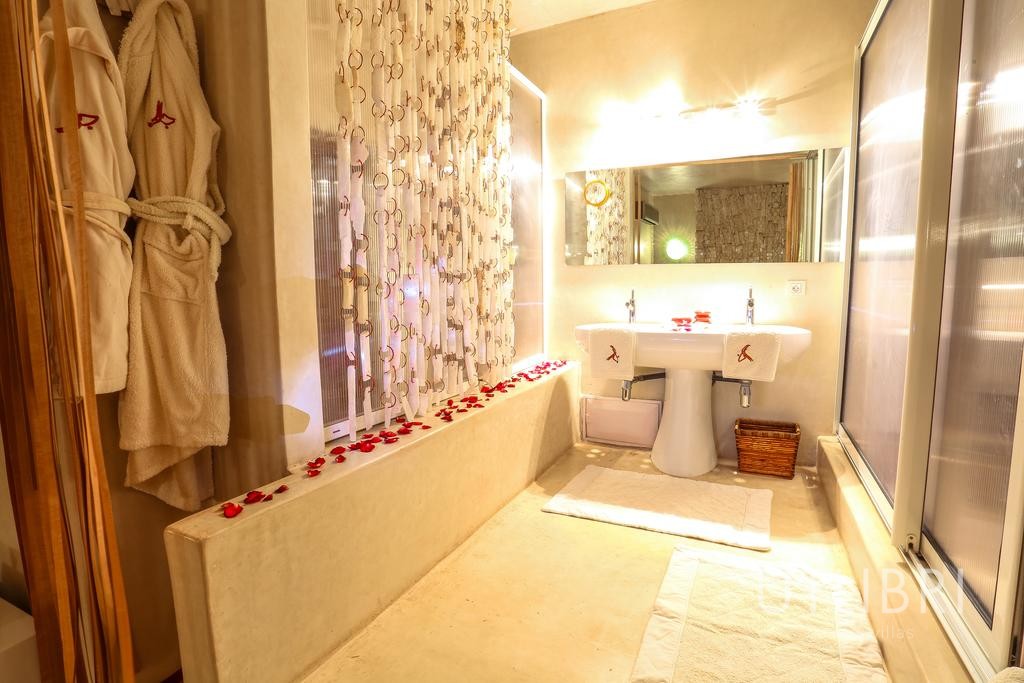 Extraordinary villa, Road to Ourika