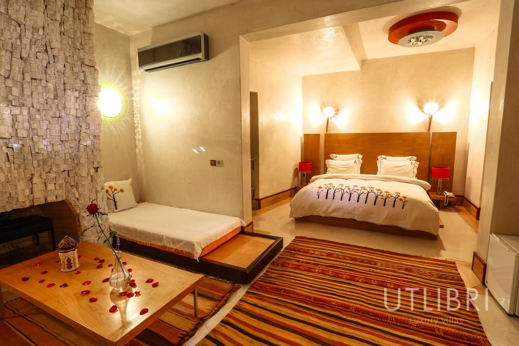 Extraordinary villa, Road to Ourika