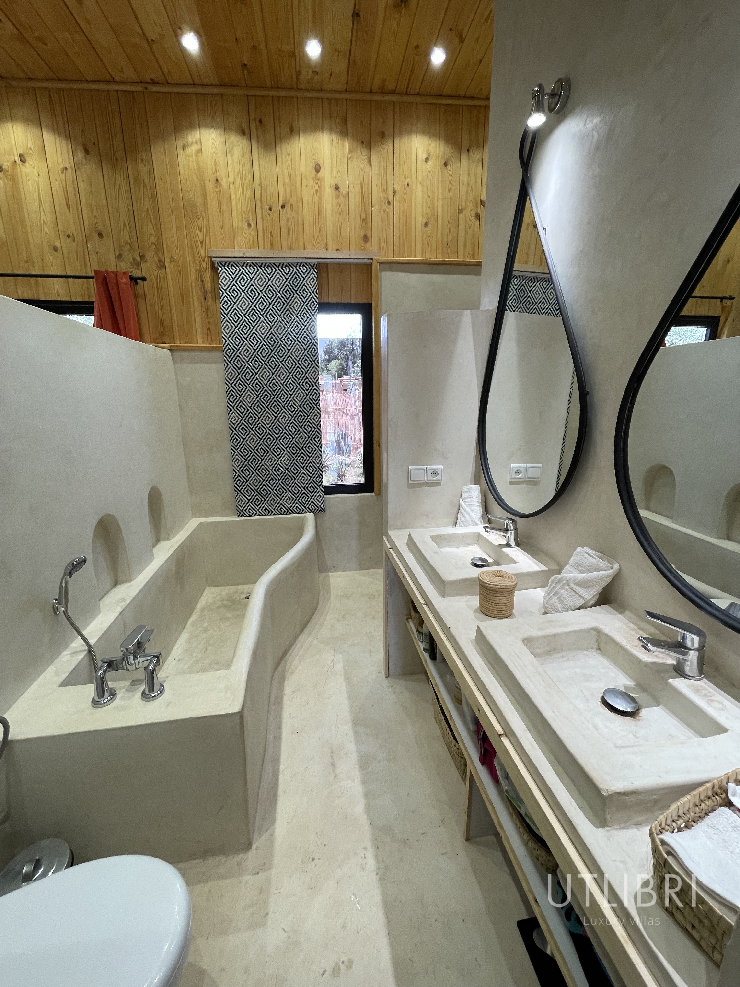 Extraordinary villa, Road to Ourika