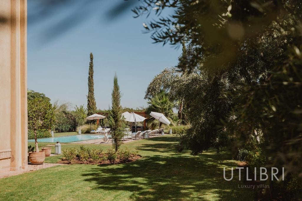 Extraordinary villa, Samanah Golf