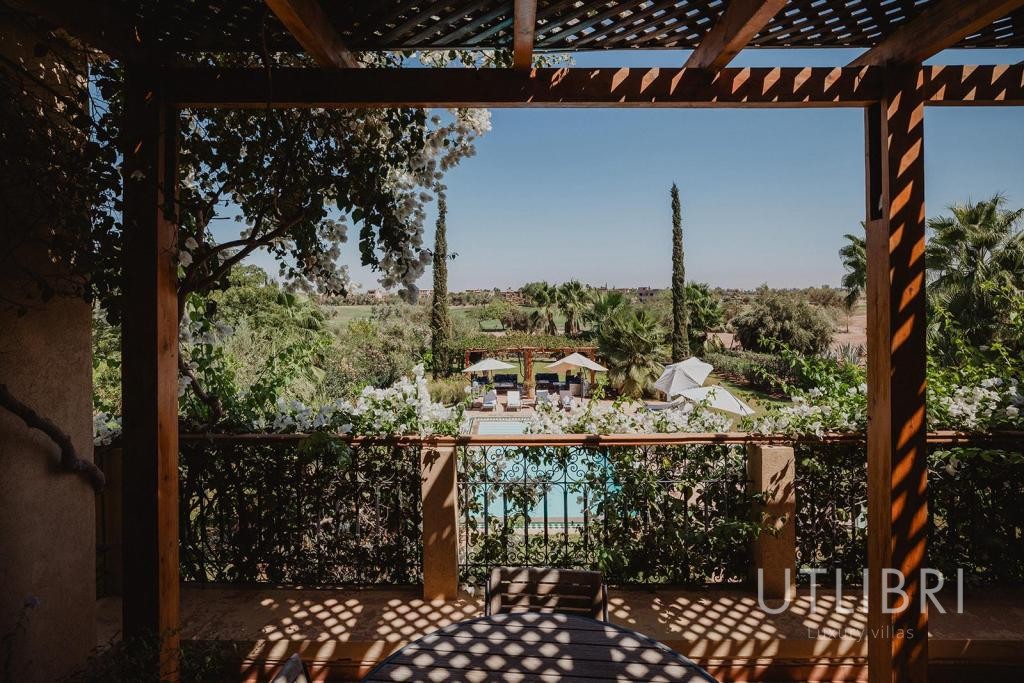Extraordinary villa, Samanah Golf