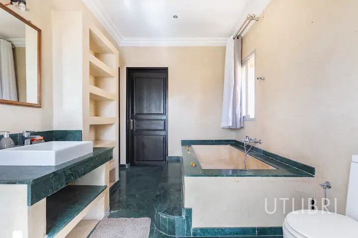 Extraordinary villa, Ouarzazate Road