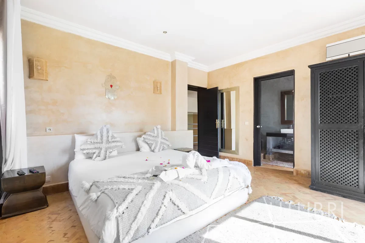 Extraordinary villa, Ouarzazate Road